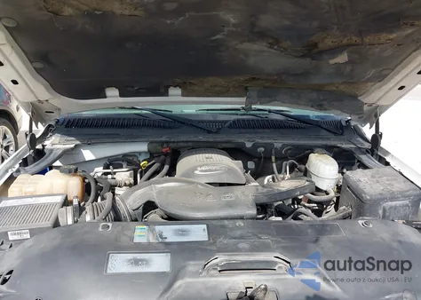 2005 Chevrolet Tahoe Ls from USA, damaged, VIN 1GNEC13T35R144709